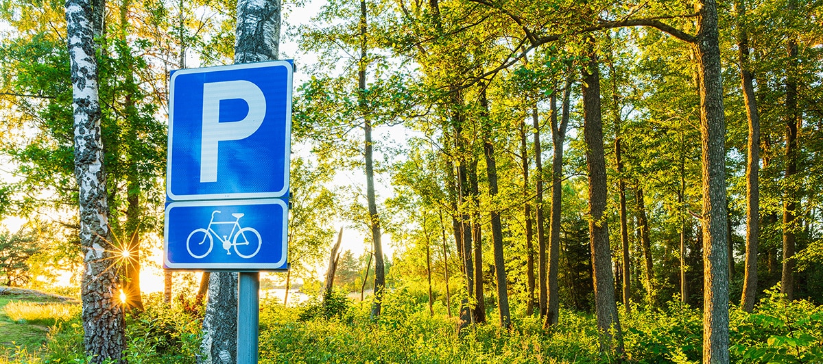 Utomhusskyltar annonserad på nytt